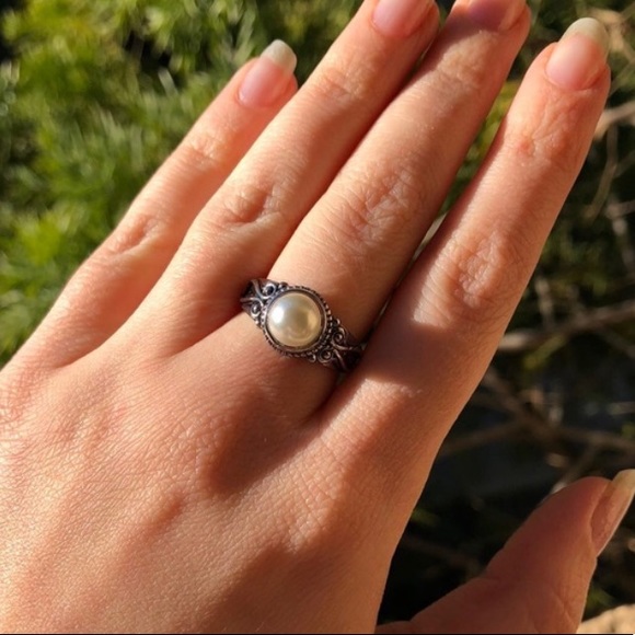 NEW White Pearl Sterling Silver Ring - Picture 2 of 5